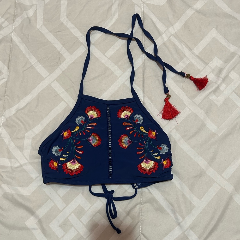 Embroidered bikini top